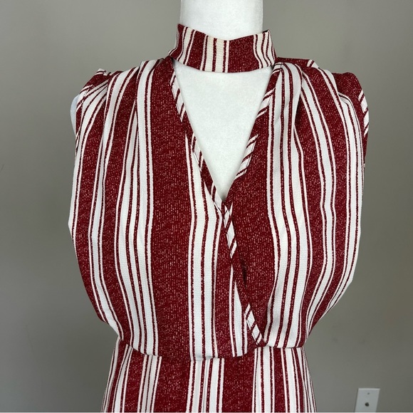 DAYLIGHT STRIPED SLEEVELESS JUMPSUIT CUT OUT NECKLINE IN RED & WHITE SIZE SMALL - Picture 6 of 16